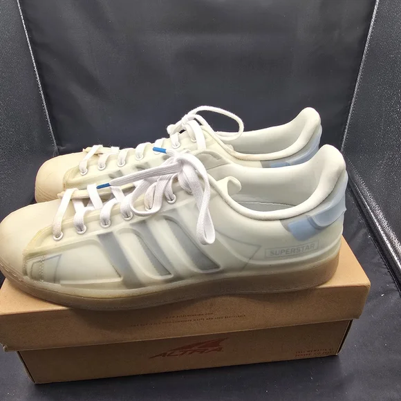 adidas Men's Off-White Lace-Up Sneakers with Blue Lace Tips - Picture 2 of 8